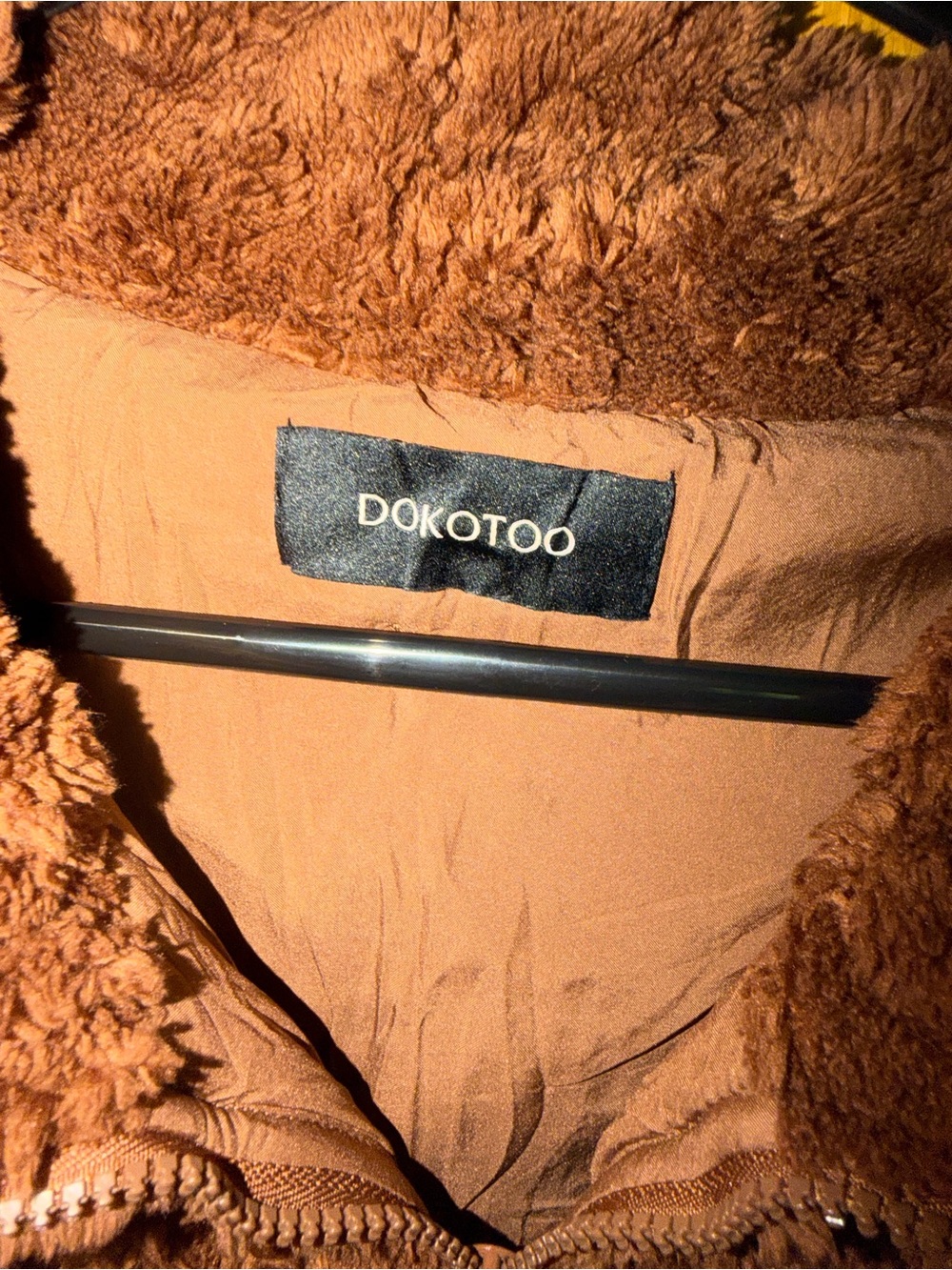 Dakottoo Women's Plush Teddy Jacket in Brown - Picture 3 of 5